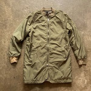 Mossimo Zipup trench coat in olive green